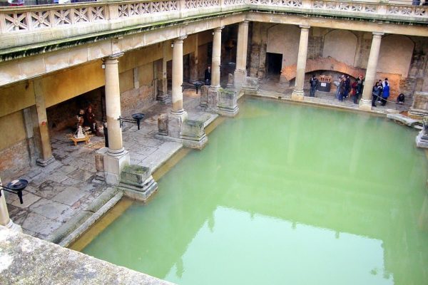 history-roman-baths