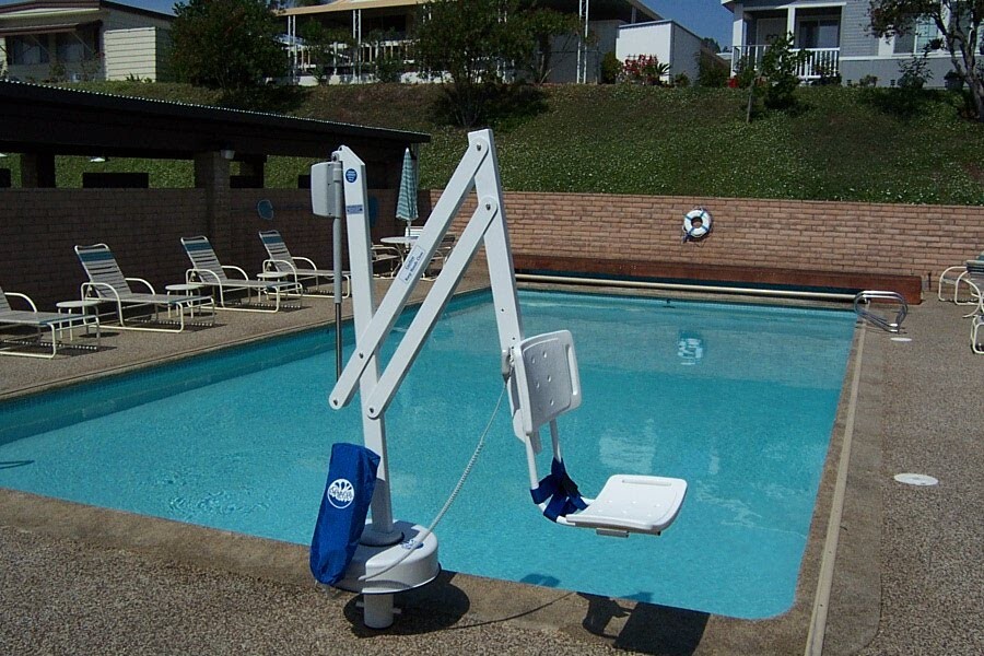 pool_lift