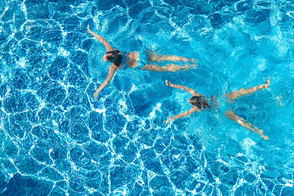 saltwater pool vs chlorine pool
