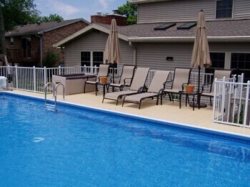 Pool_side