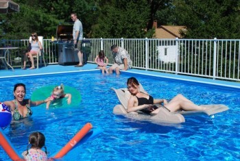 stress-free-pool